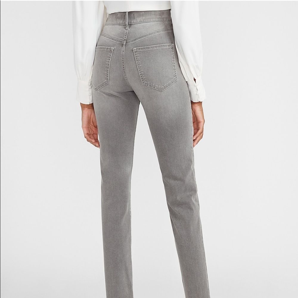Express Super High Rise Jeans - Picture 3 of 14